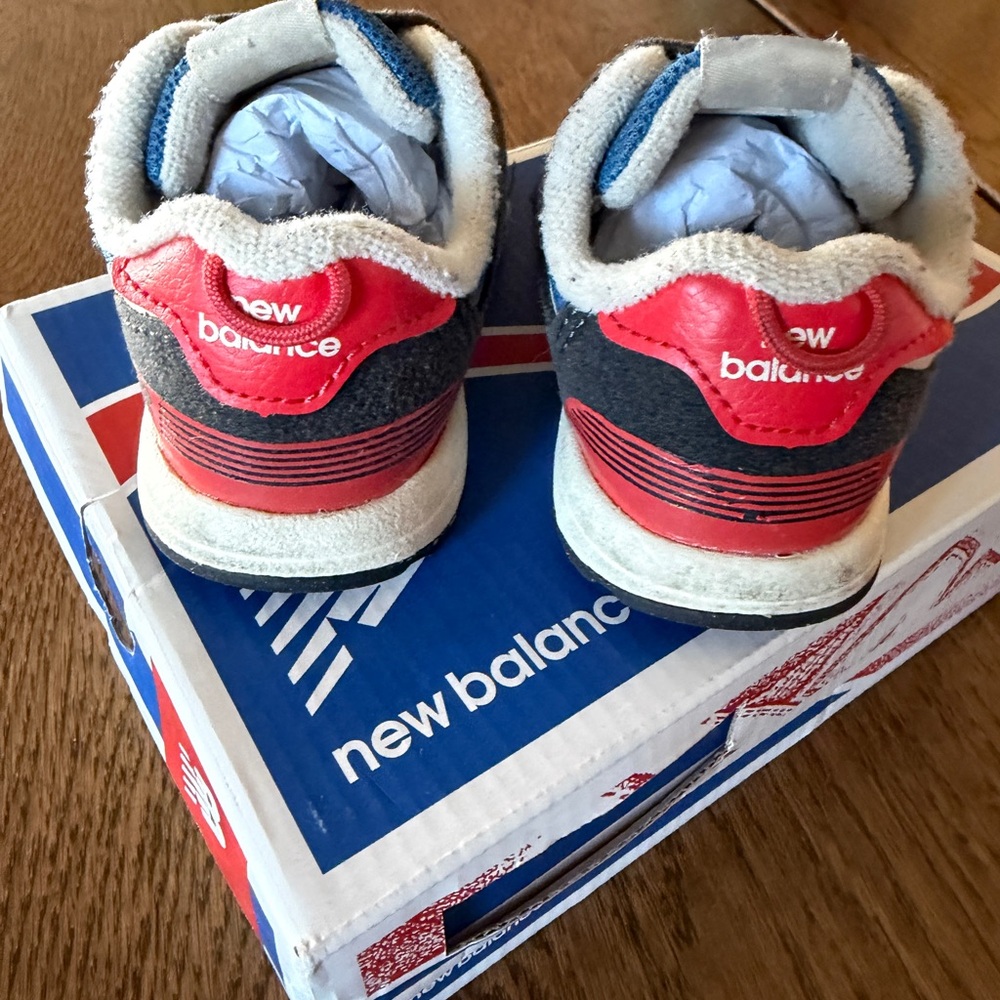 New Balance & Saucony Toddler Sneakers $15 each - Picture 5 of 5